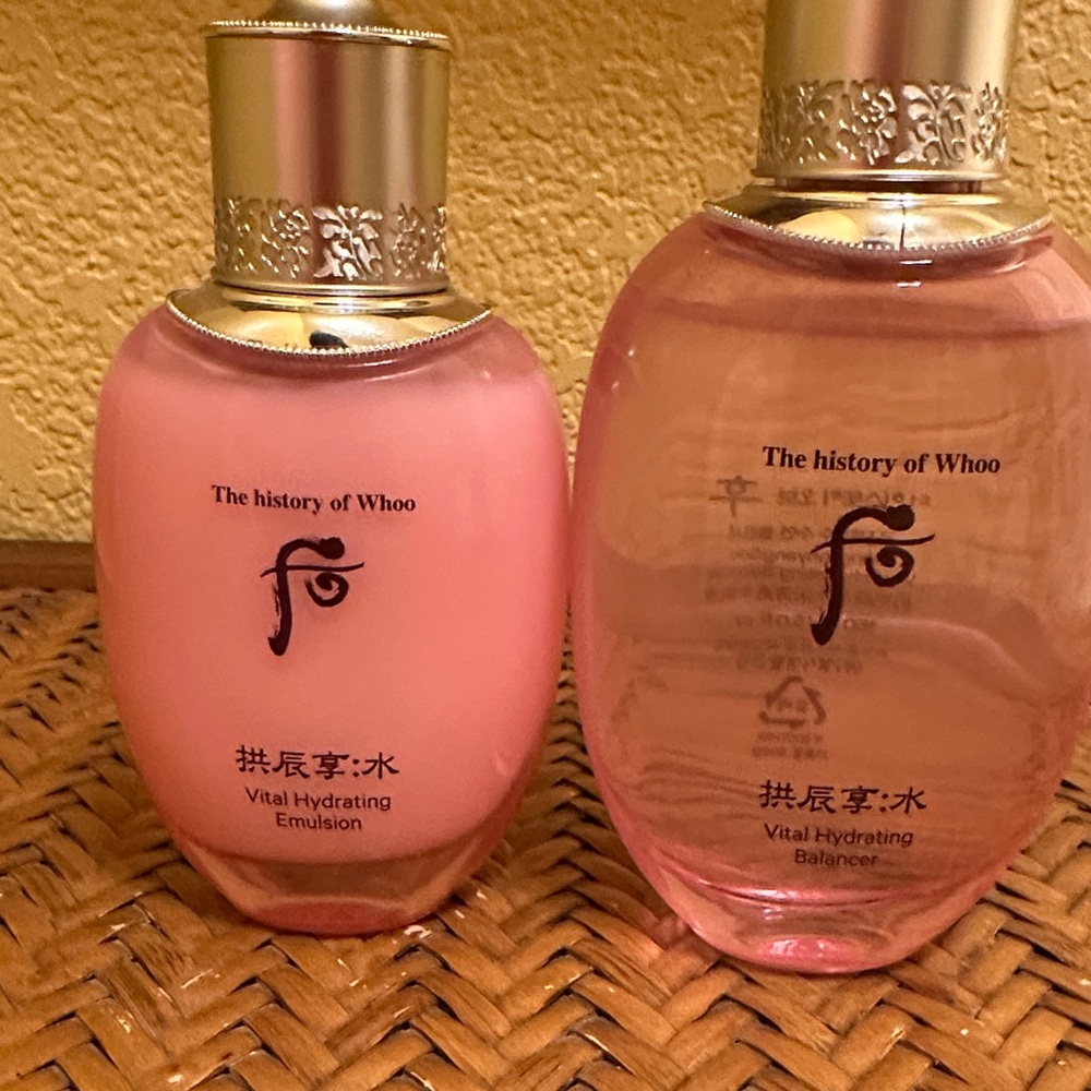 Pink Vital Hydrating Emulsion